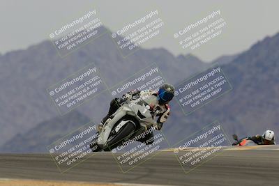 media/Jan-14-2023-SoCal Trackdays (Sat) [[497694156f]]/Turn 9 Set 2 (1130am)/